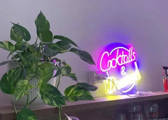 Cocktails & Dreams