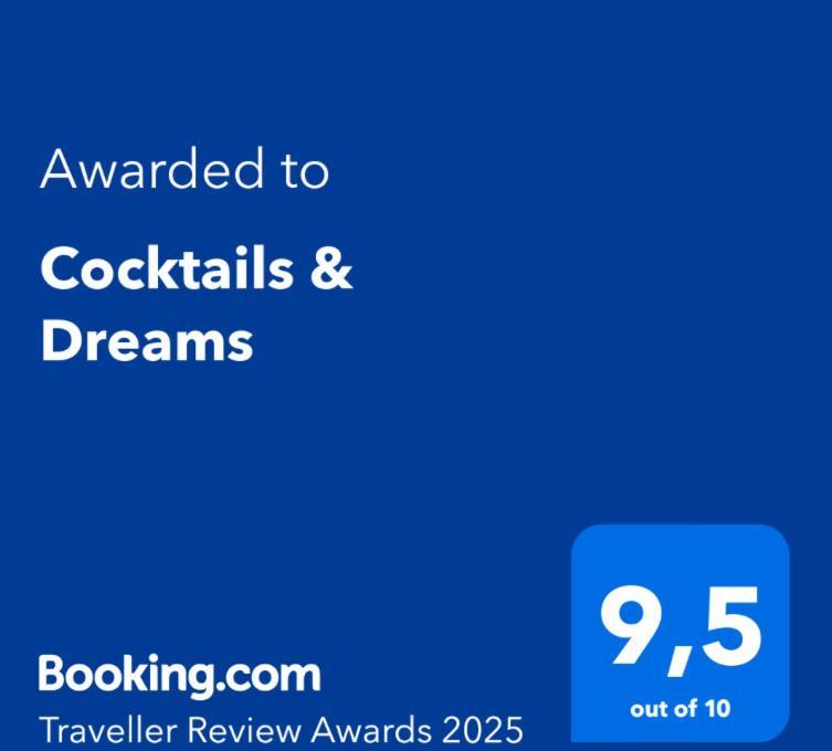 Cocktails & Dreams *